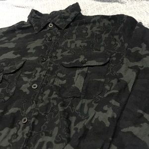 Uniqlo Camo Flannel